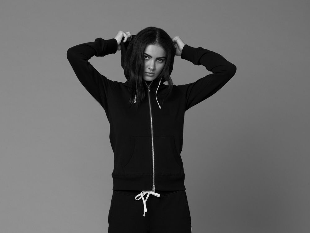 Reigning Champ debuts women's 